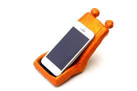 clay phone stand