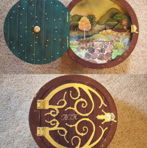 Hobbit boxes