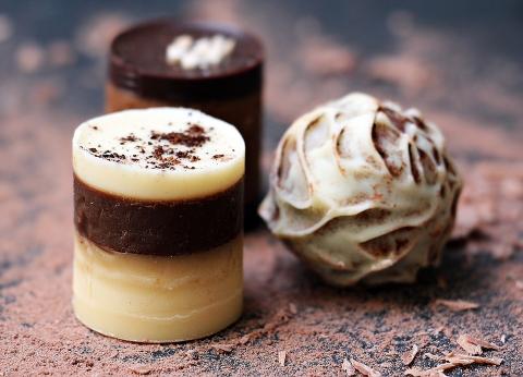 Cocoa bombs