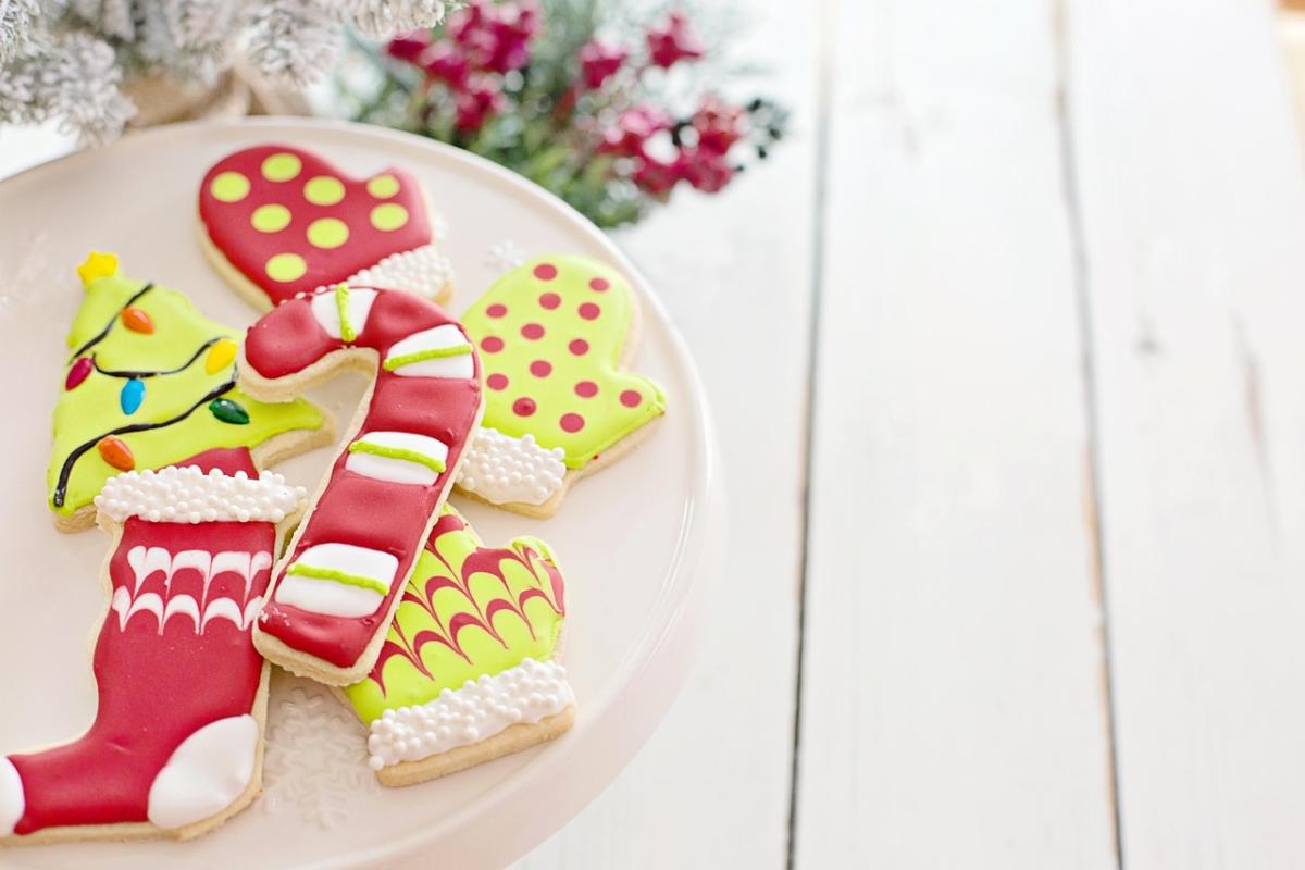 decorated sugar cookies pixabay